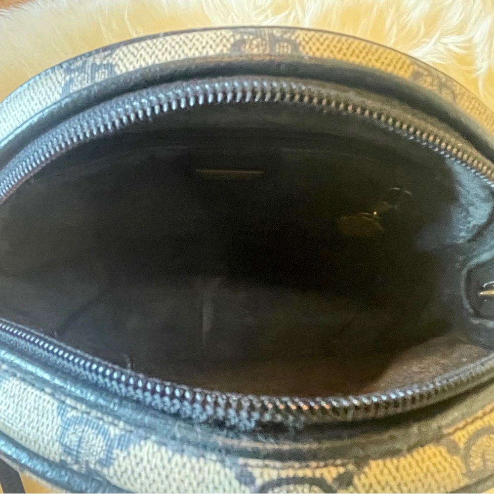 Gucci | vintage Ophidia GG Round Bag | Navy - Picture 11 of 16